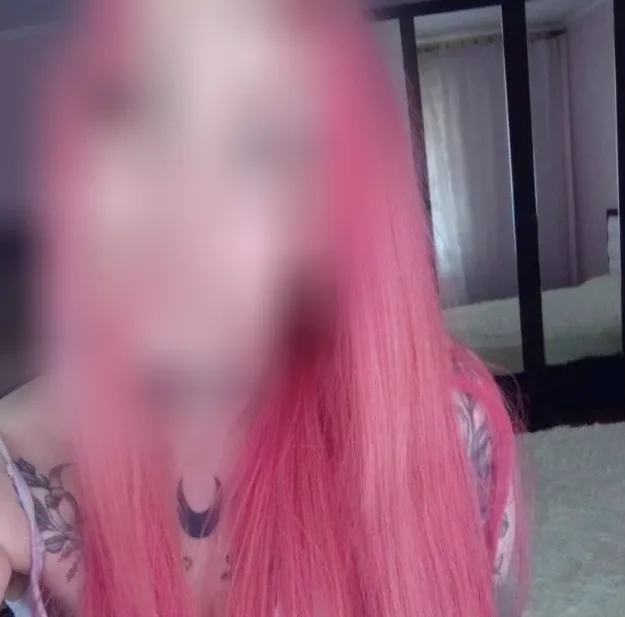 Antonia, 37